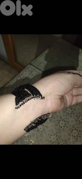 bracelets 3arid kharaz aswad aw rmede 9