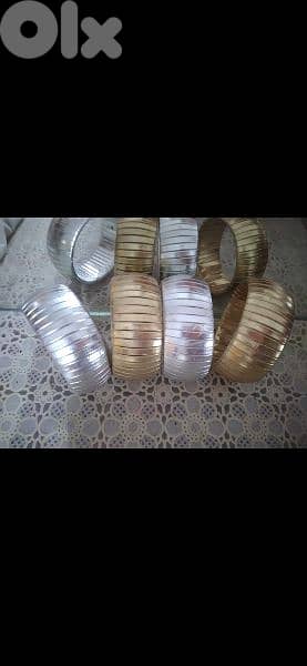 bracelet  2 colours 2=15$ 3