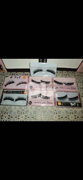 2pairs fake lashes=15$ 2