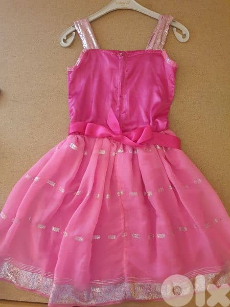 dress very tidy 2
