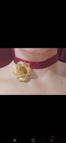 necklace choker red wine colour gold flower 1