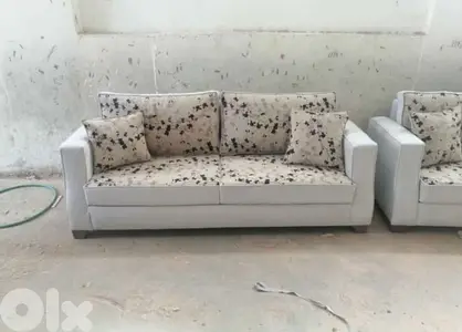 تنجيد مفروشات Furniture upholstery
