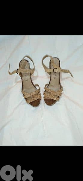 sandals 2 models  wood heels 39/40 7