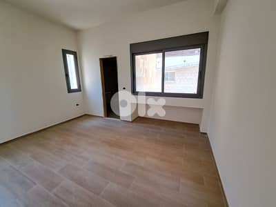 L09507-3 bedroom Apartment for Sale in Ain Saadeh