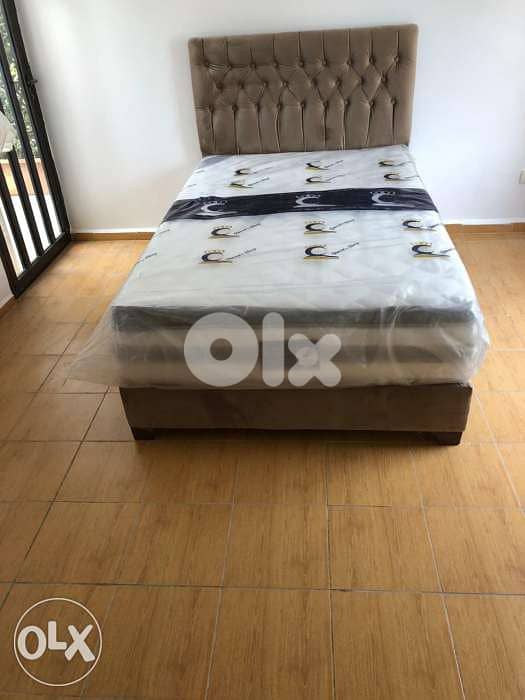 Bed and mattresses 2