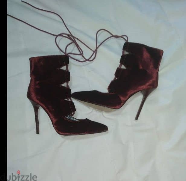 shoes burgundy shoes 39/40 worn one time 5