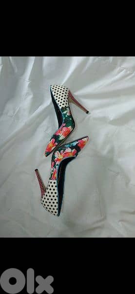 limited edition primark 39/40 worn once 4