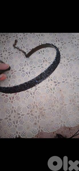 necklace choker black sequined or green army 12