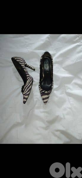 women shoes used shoes 39/40 . . . 2=25$ 8