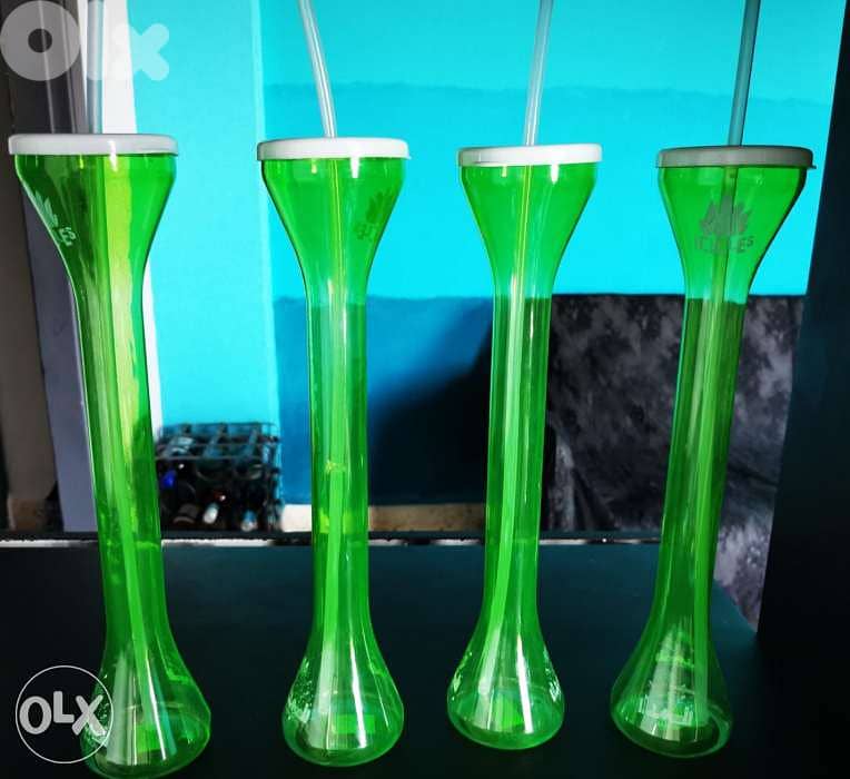 Party yard cups 0