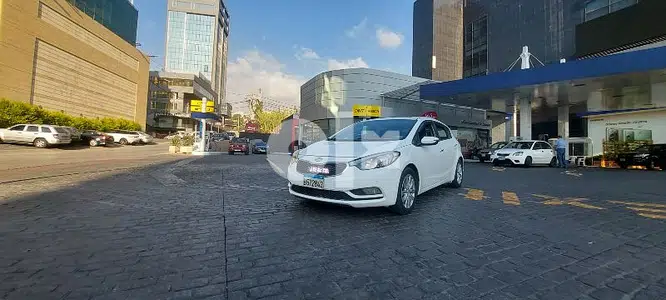 Kia cerato hatchback 2015 6L/100 Km Kia cerato hatchback 2015 6L/100 Km