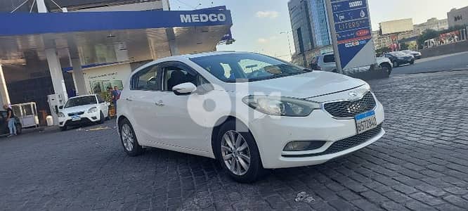 Kia cerato hatchback 2015  6L/100 Km