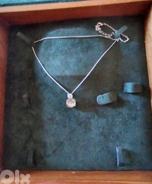 necklace silver tone chain with 3 stones zirkon 1