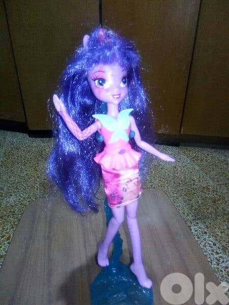 TWILIGHT SPARKLE  LITTLE PONY barely used good doll=15$ 0