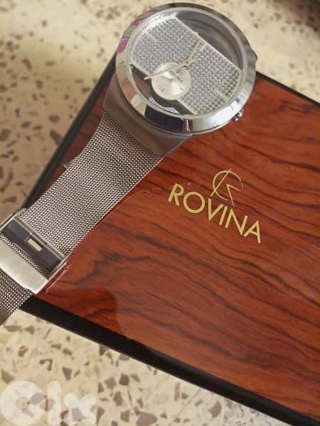 rovina watch 0