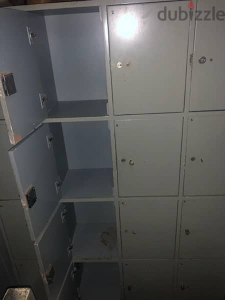 Wood Lockers  (16 doors) 2