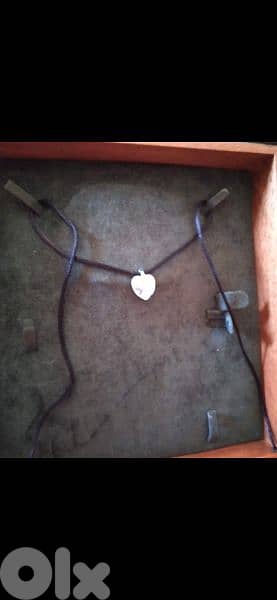 necklace heart shape crystal pendant on satin 2