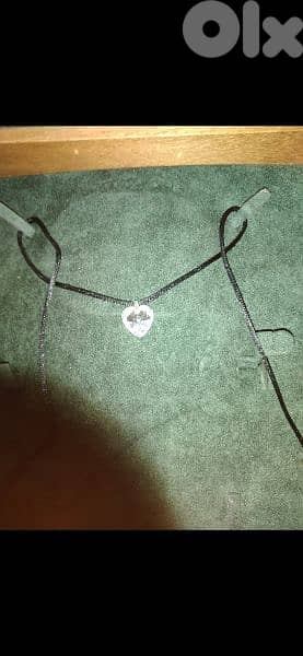 necklace heart shape crystal pendant on satin 3