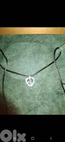 necklace heart shape crystal pendant on satin 5