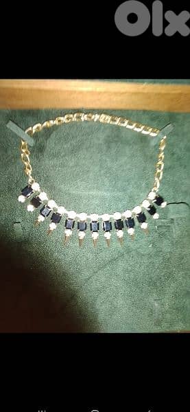 spikes necklace gold tone with black stones 0