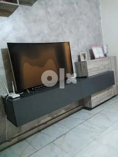 unit TV