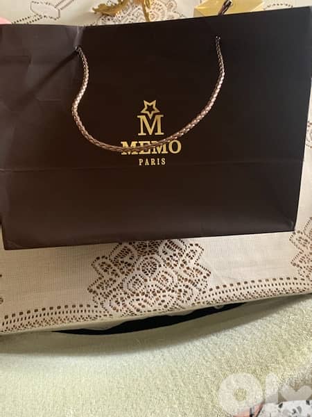 MEMO PERFUM 5