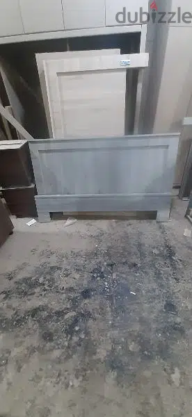 تخت مجوز جديد من معمل