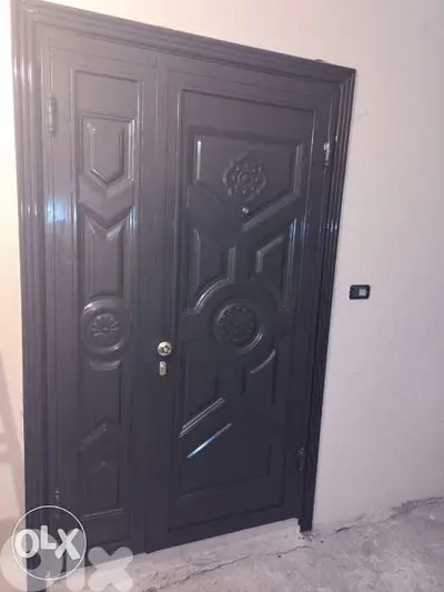 تصنيع و تركيب ابواب حديد حسب الطلب التسليم خلال يومين