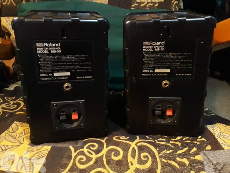 Pair of ROLAND passive speakers MS50 4ohms 100W for studio still new 4
