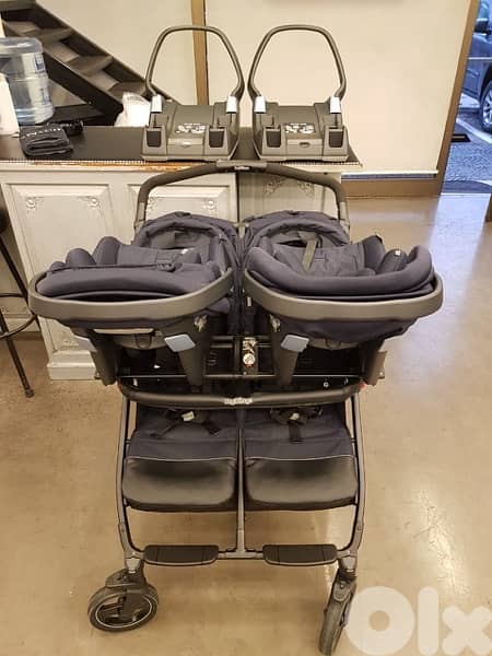 peg perego twin stroller and 2 car seats only 400$ 2