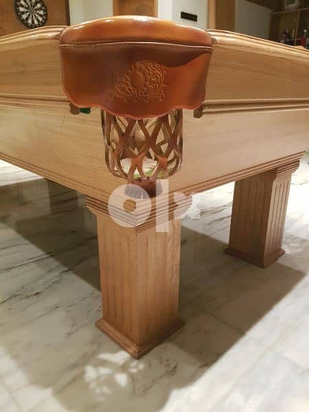 Premium Handmade Solid Oak Billiard Table – Excellent Condition 3