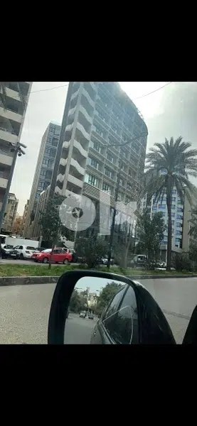مكتب فخم للبيع