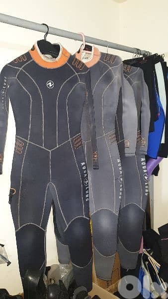 freedive 7mm , 5 mm dive suit aqualung small, medium , large . 0