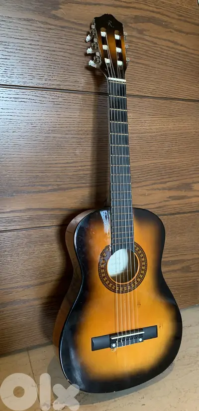 Classical Guitar for kids like new