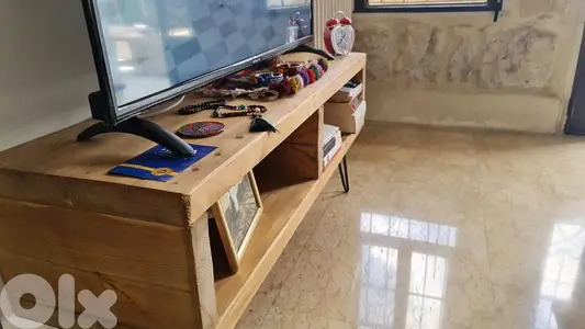 massive wood TV unit industrial style طاولة تلفاز