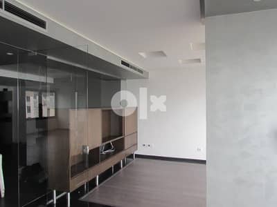 L09810 - Newly Decorated Office for Sale in Zalka
