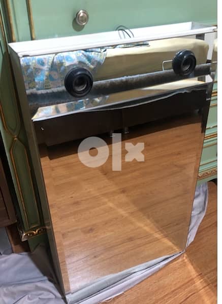 home pharmacy cabinet  صيدليه بيتيه 0