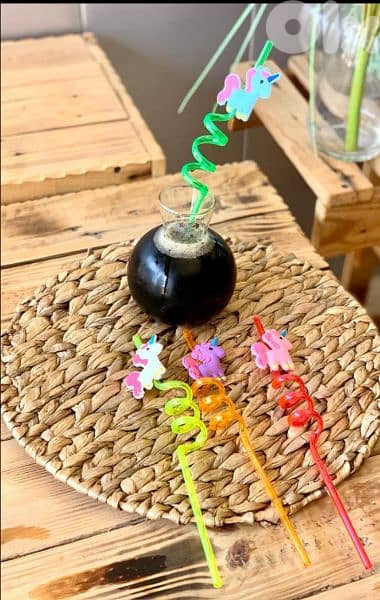 stunning kids colorful straws with 3D design 0