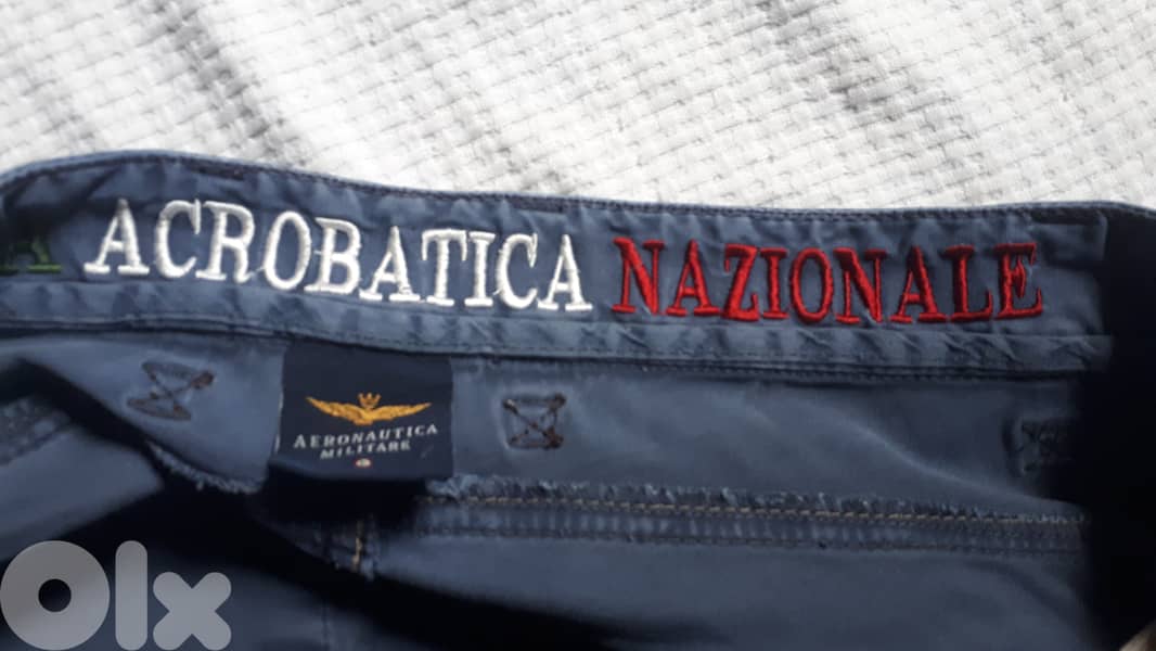 hiking pants used like new size 33-34 (cash $ only) 2
