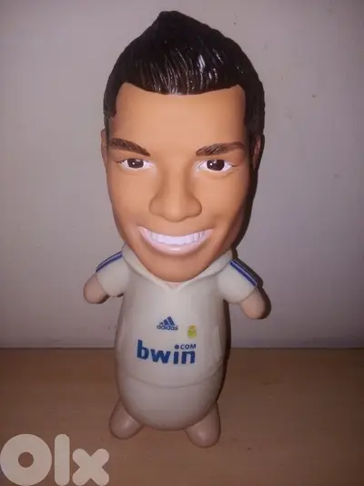 Christiano ronaldo plastic figurine / moneykeeper 25 cm