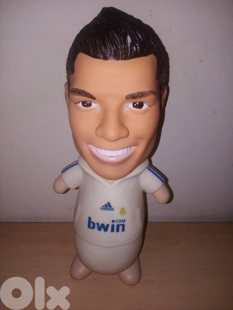 Christiano ronaldo plastic figurine / moneykeeper 25 cm 0