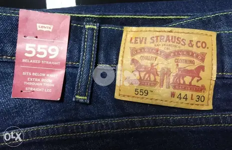 Levi's jeans 559 original size 44 L30