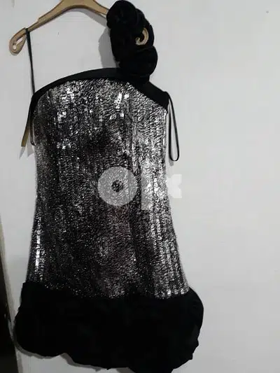 فساتين سهرة للبيع فساتين سهرة للبيع