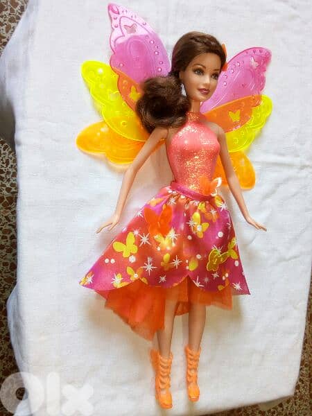 NORI Barbie &THE SECRET DOOR Butterfly Good doll open/close wings=20$ 0
