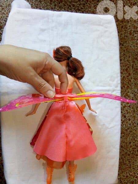 NORI Barbie &THE SECRET DOOR Butterfly Good doll open/close wings=20$ 5