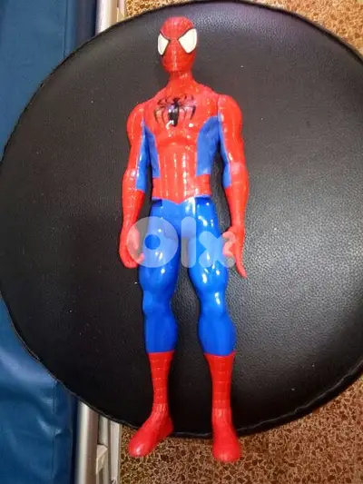 SPIDERMAN MARVEL AVENGERS as new man doll 30 Cm moves head +parts=15$