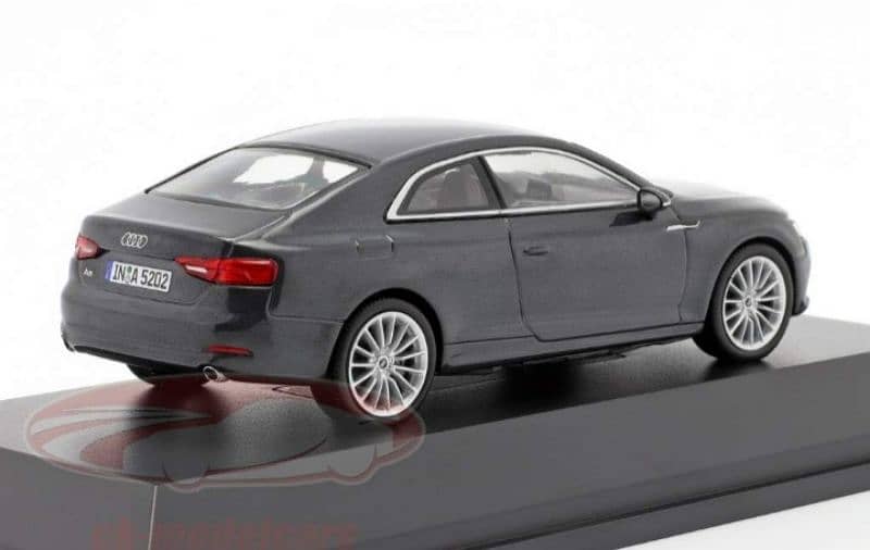 Audi A5 Coupe diecast car model 1:43. 3