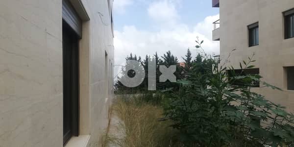 L09886 - Final Stage Apartment With Garden For Sale in Kornet Chehwan