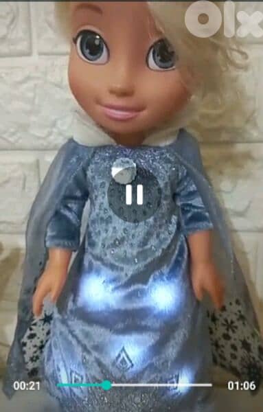 ELSA SINGING +TRADITIONS 35 Cm -FROZEN 2 as new mechanism doll=31$ 5