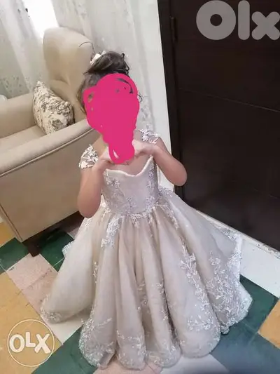 Fille d'honneur dress for 7 years old girl, haute cautur for wedding